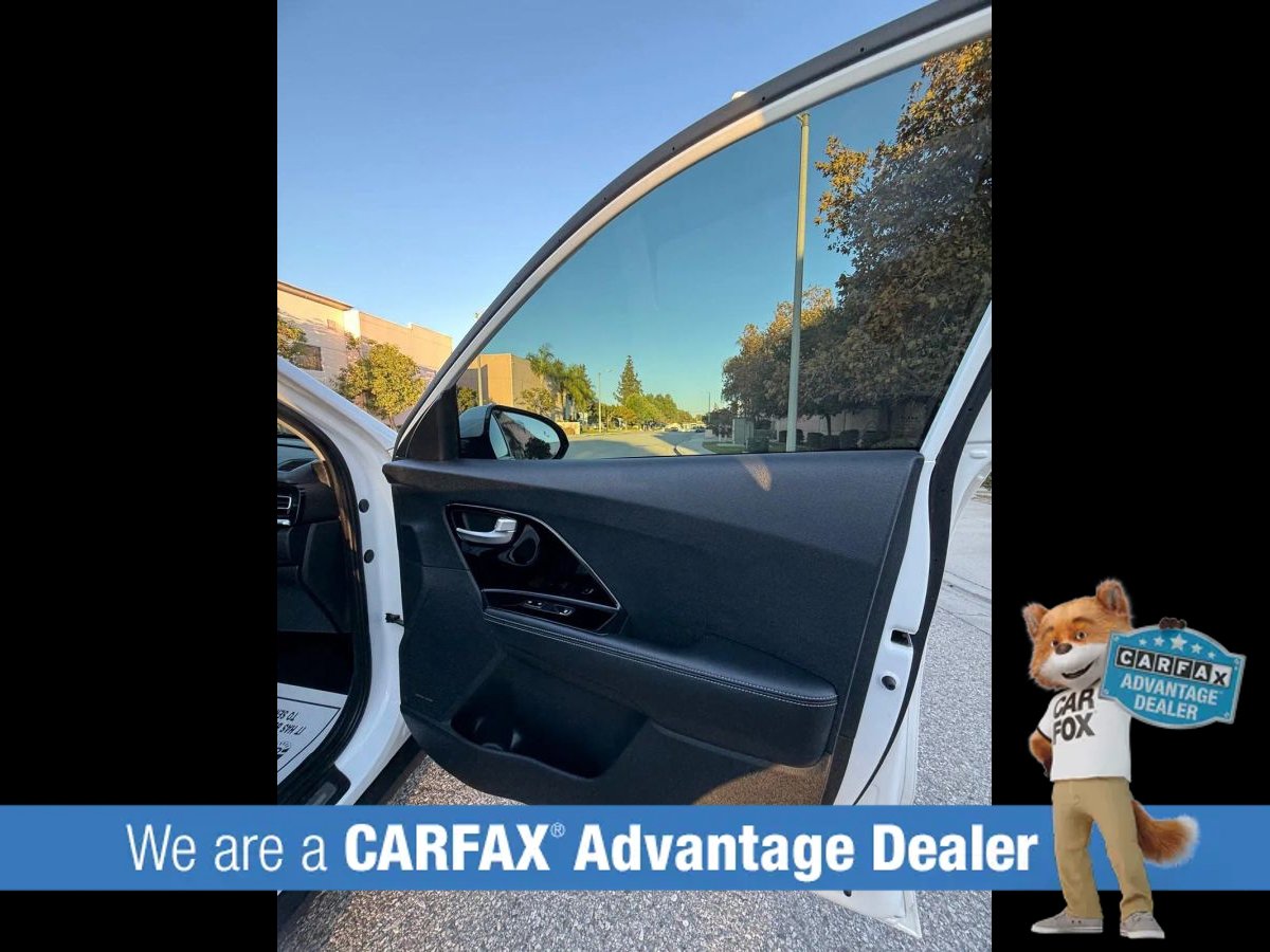 Used 2021 Kia Niro EX Premium FWD image 66