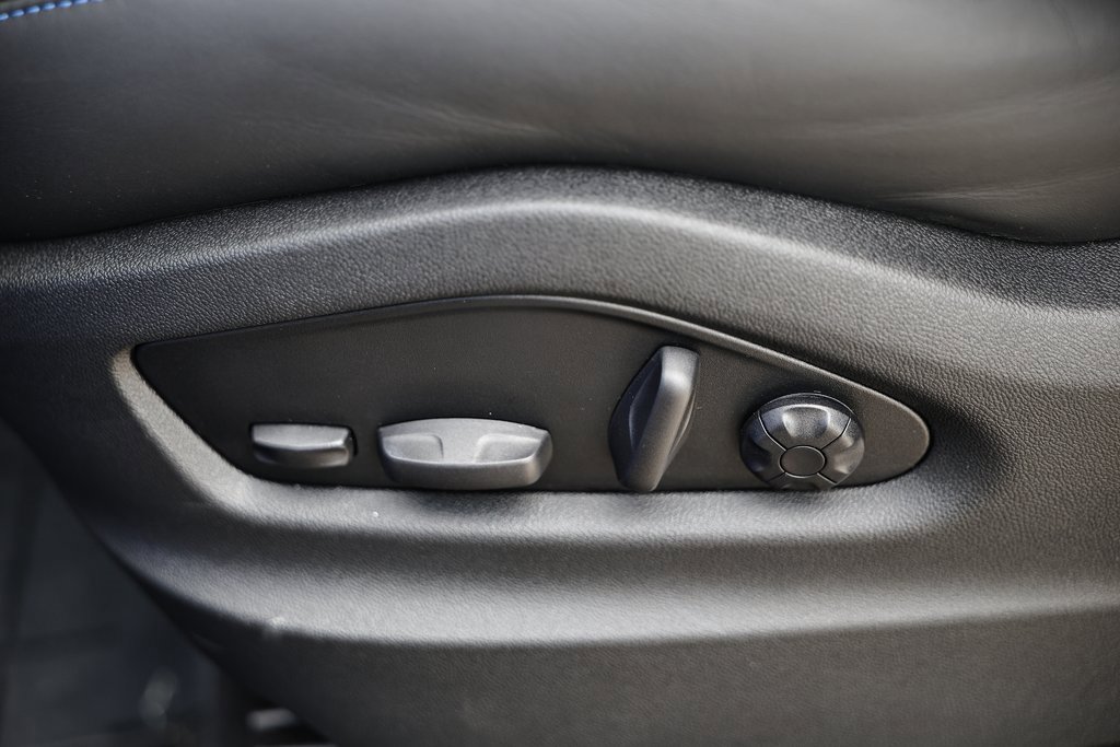 New 2025 Porsche Cayenne GTS image 22