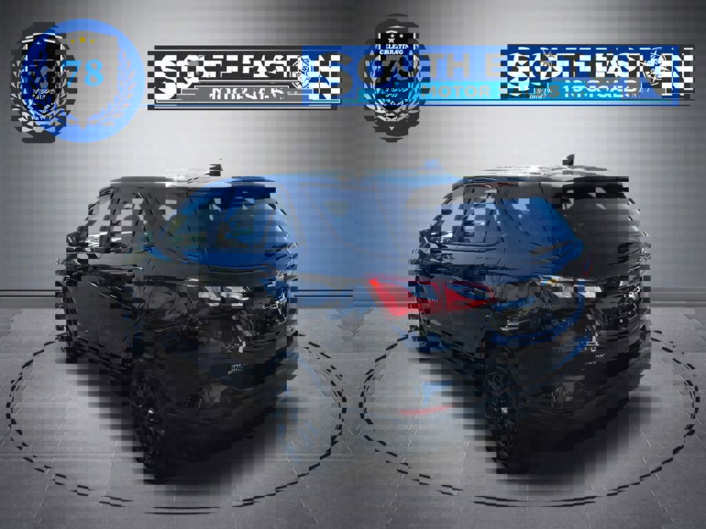 Used 2021 Chevrolet Equinox LS image 5