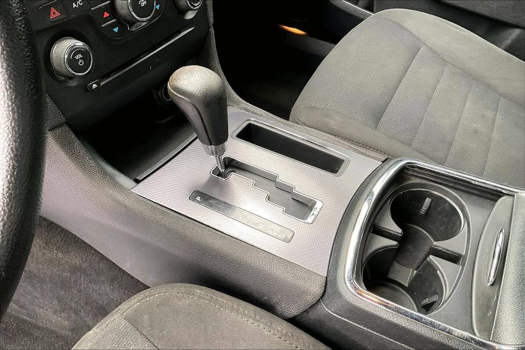 Used 2014 Dodge Charger SE RWD image 21
