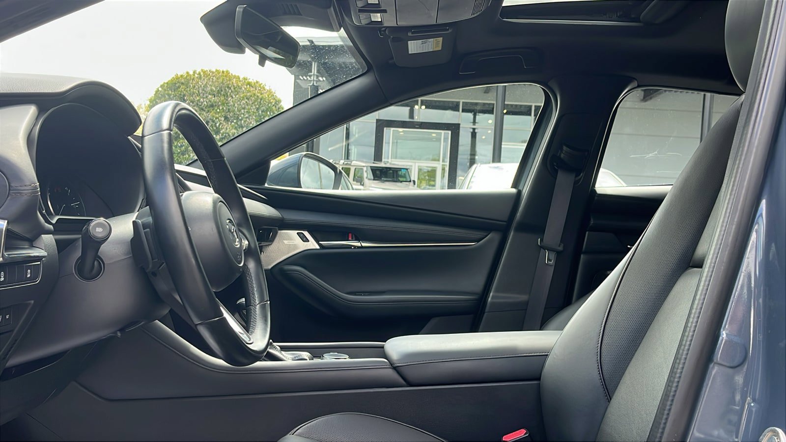 Used 2021 MAZDA MAZDA3 s FWD image 10