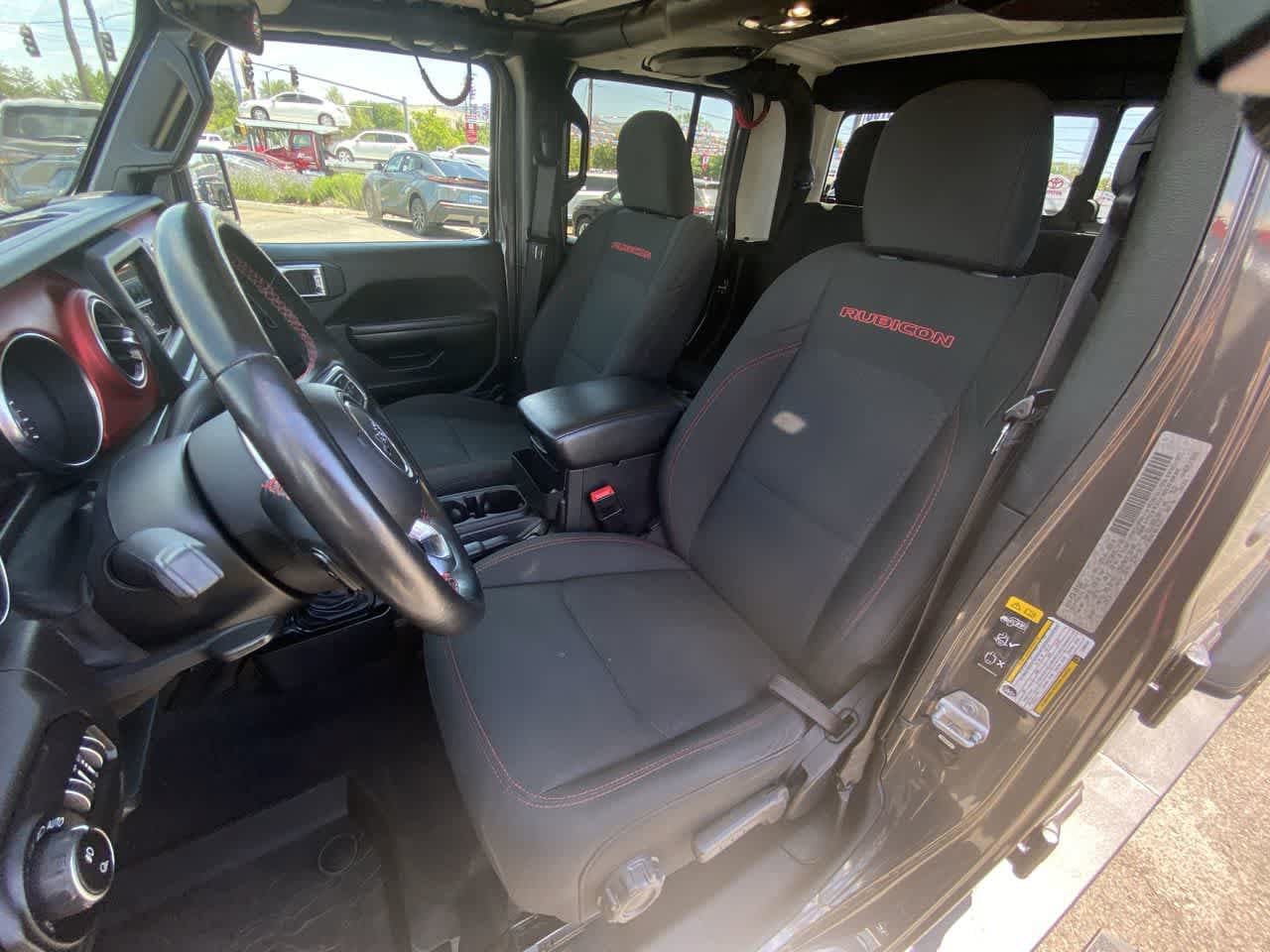 Used 2020 Jeep Gladiator Rubicon w/ LED Lighting Group AWD/4WD image 11