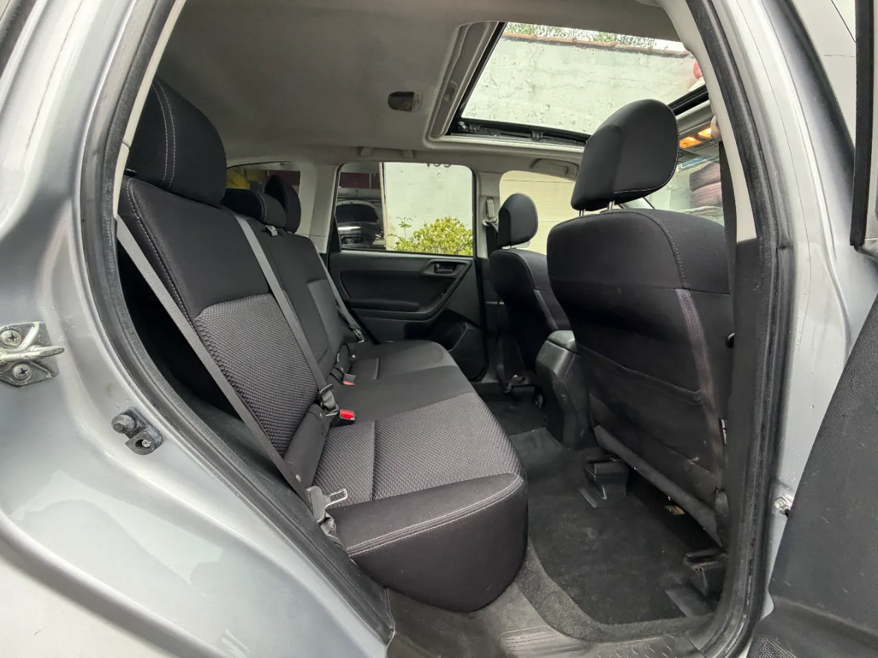 Used 2015 Subaru Forester 2.5i Premium w/ Popular Package #1 AWD/4WD image 30