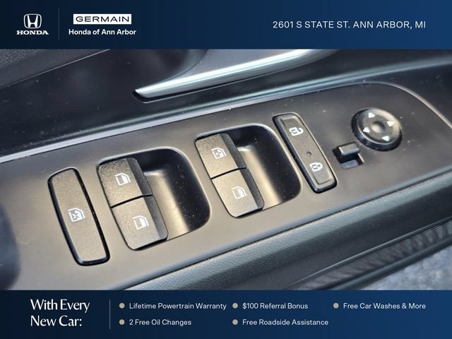 Used 2022 Hyundai Elantra SEL FWD image 23