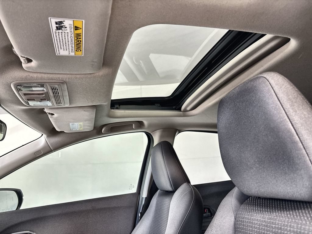 Used 2021 Honda HR-V EX image 16