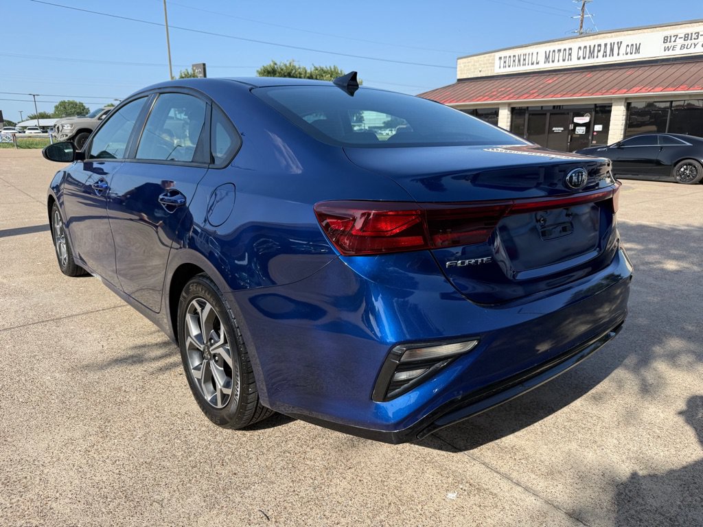 Used 2021 Kia Forte LXS FWD image 5