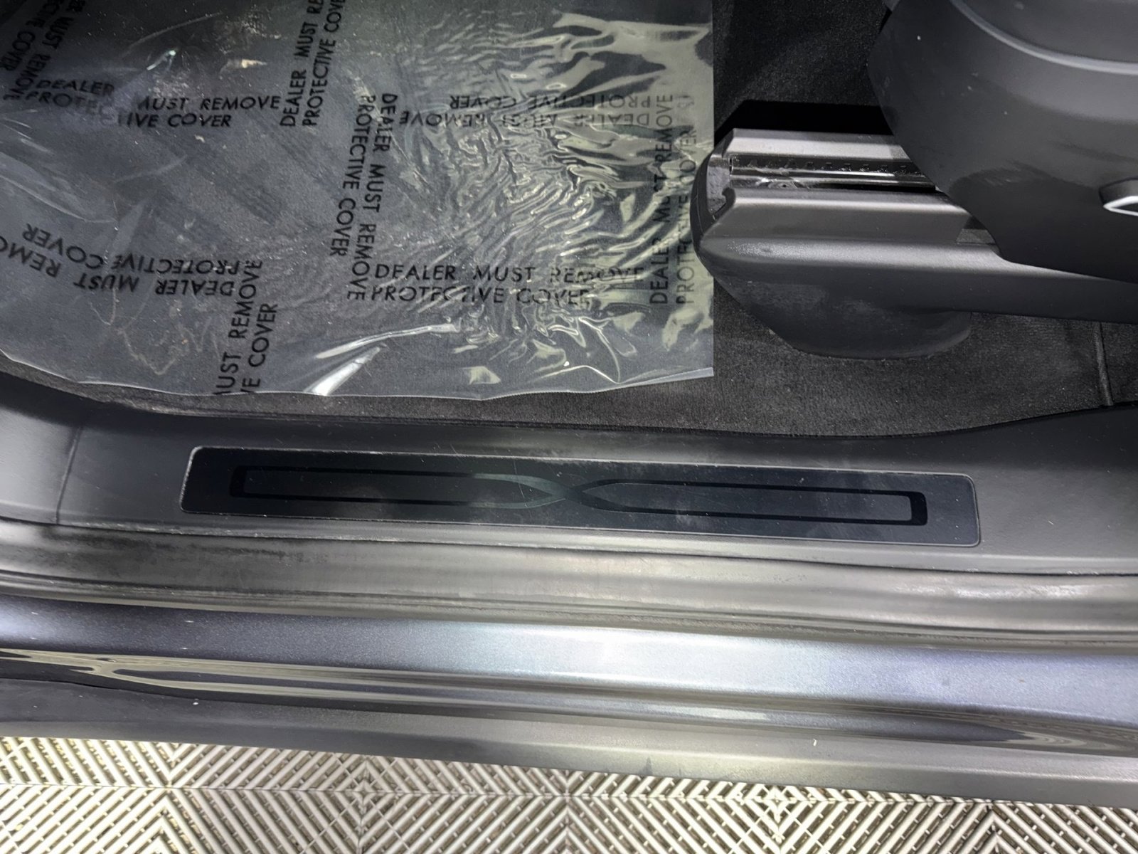 Used 2023 Tesla Model X image 18