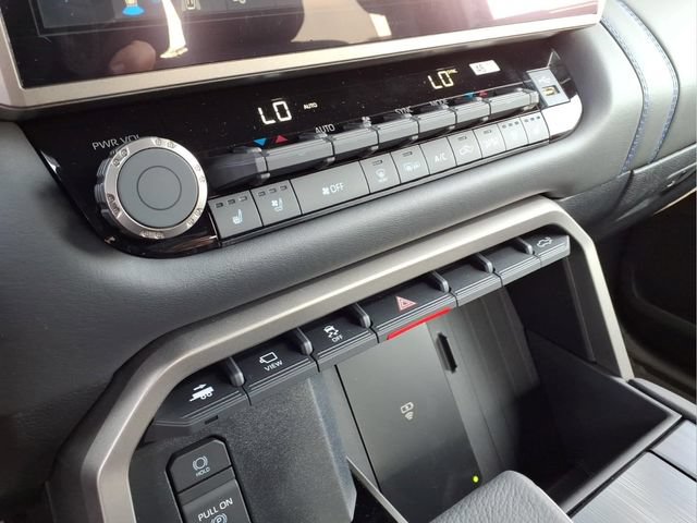 New 2026 Toyota Tundra Platinum AWD/4WD image 25