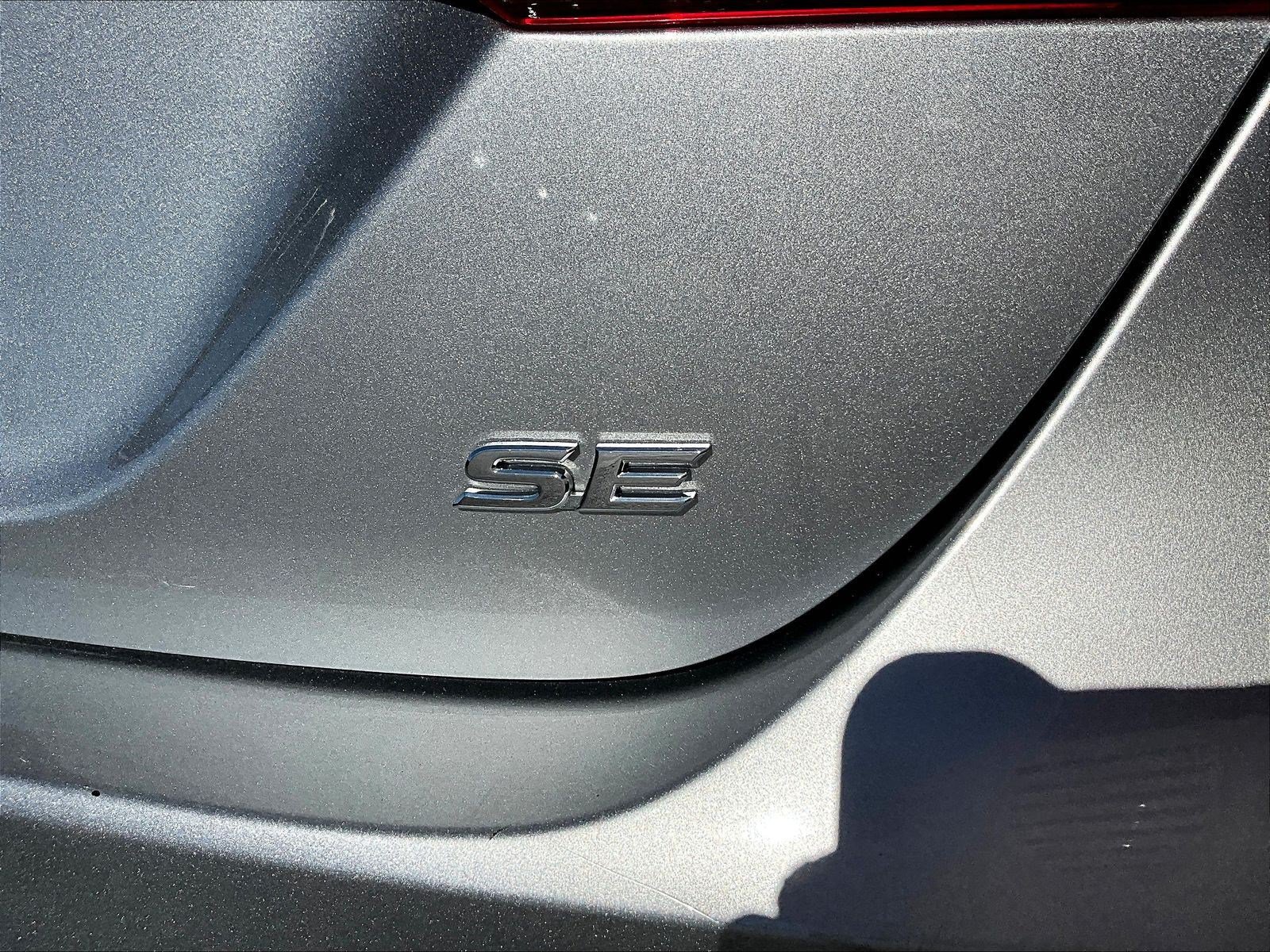 Used 2023 Toyota Camry SE FWD image 23