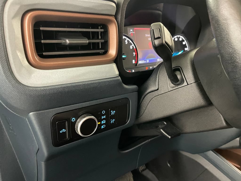 Used 2022 Ford Maverick Lariat w/ Lariat Luxury Package FWD image 25