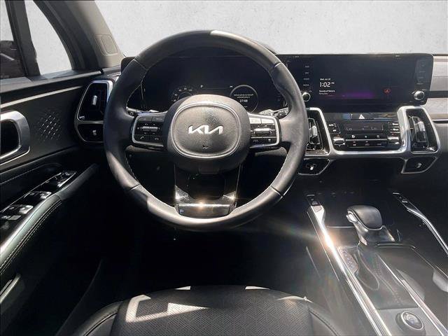 Used 2023 Kia Sorento SX FWD image 7