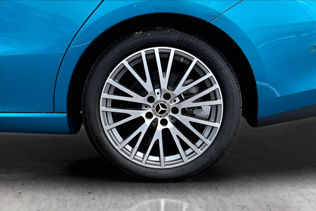 Certified 2025 Mercedes-Benz CLA 250 image 37