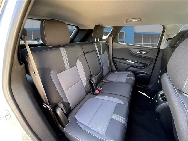 New 2026 Chevrolet Blazer LT w/ Midnight/Sport Edition FWD image 12
