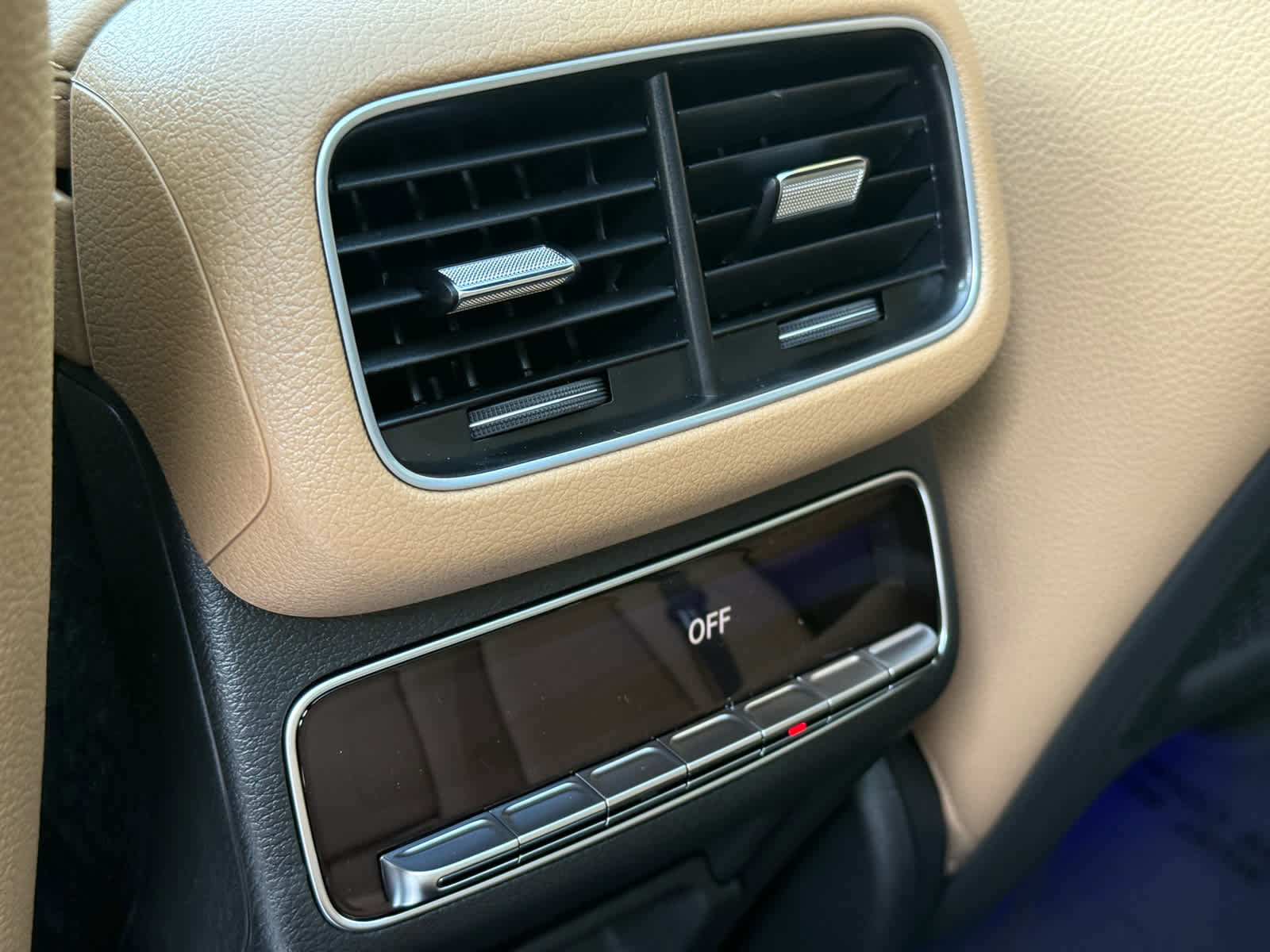 New 2026 Mercedes-Benz GLE 580 4MATIC image 32