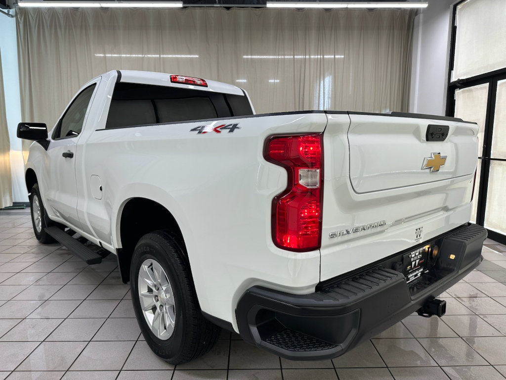 Used 2024 Chevrolet Silverado 1500 W/T w/ WT Value Package AWD/4WD image 11