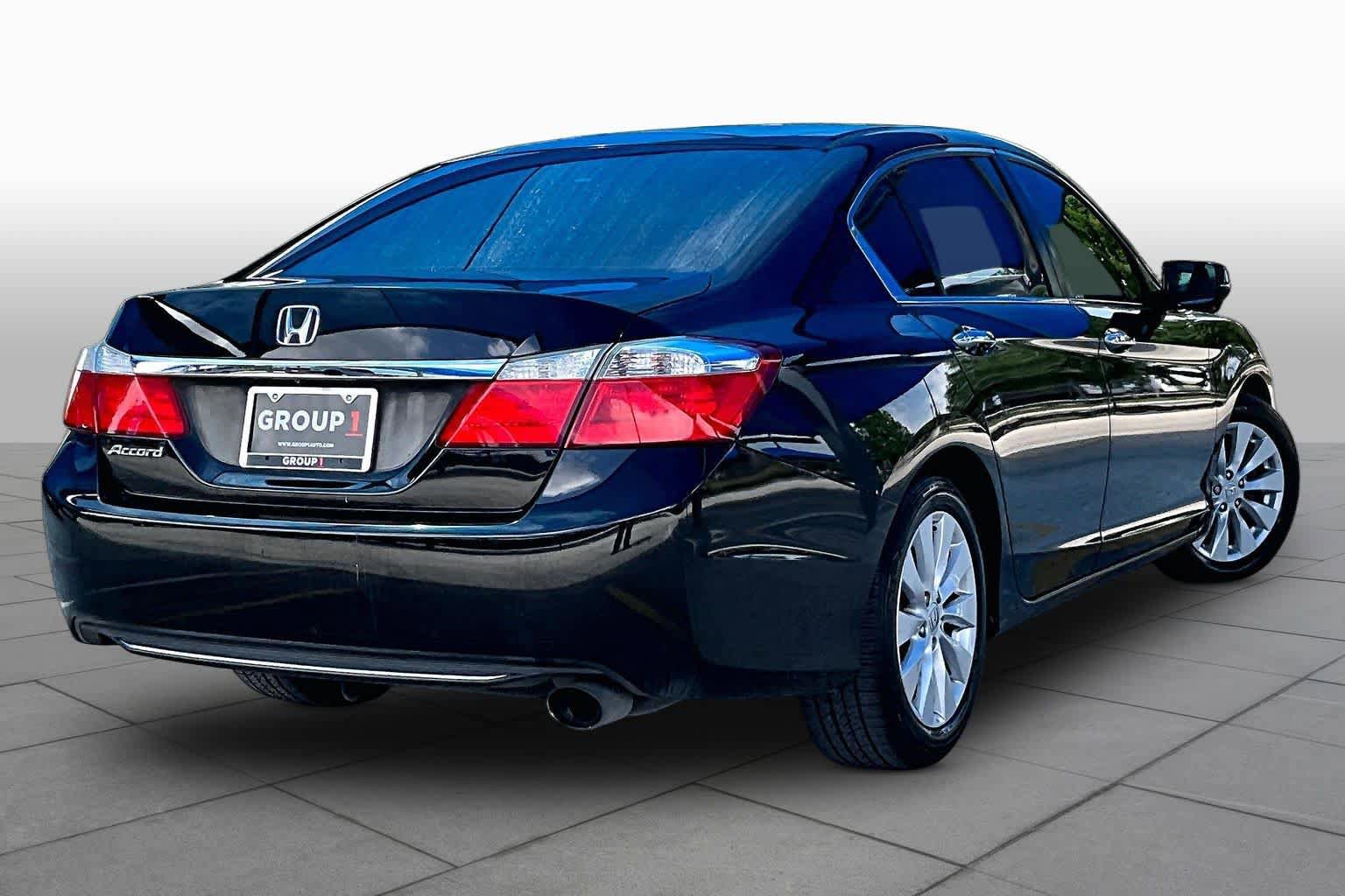 Used 2015 Honda Accord EX image 13