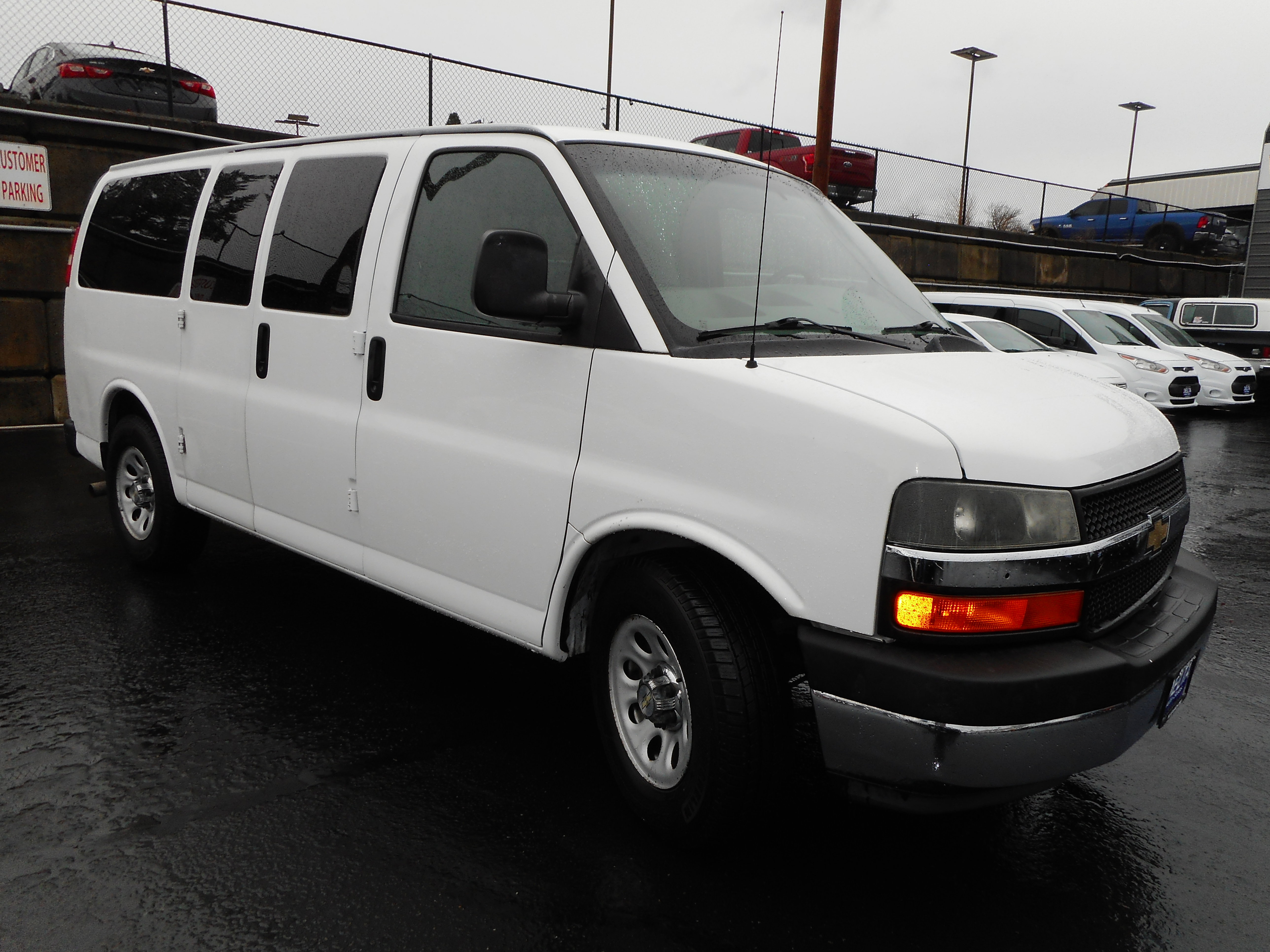 Used 2010 Chevrolet Express 1500 LT w/ LT Preferred Equipment Group