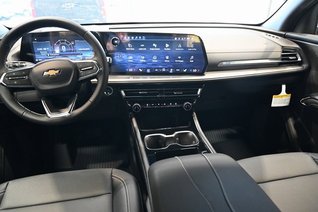 New 2026 Chevrolet Traverse LT w/ Driver Confidence Package image 13