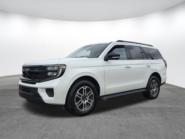 New 2026 Ford Expedition Active RWD image 4