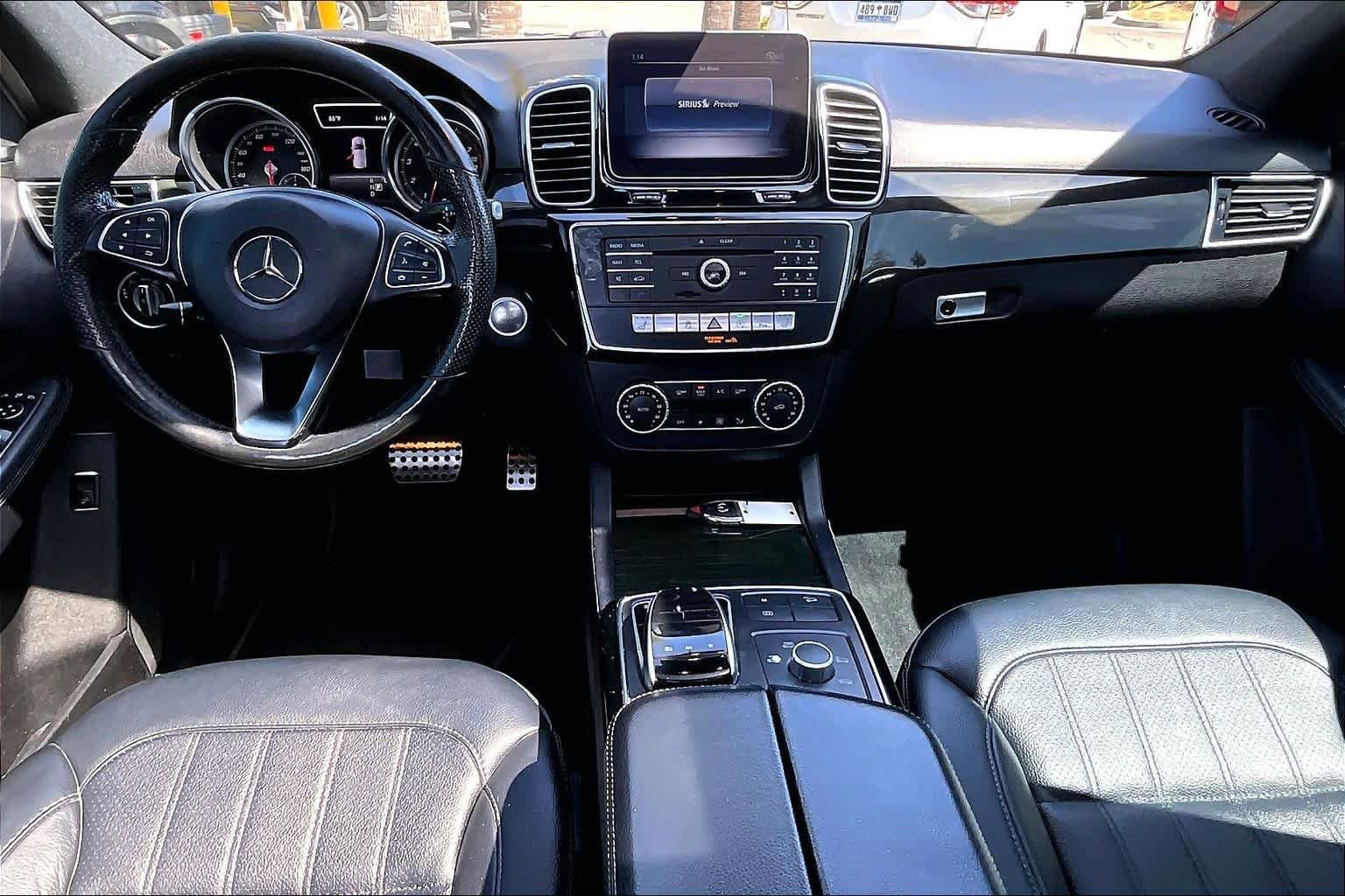 Used 2019 Mercedes-Benz GLE 400 4MATIC image 16
