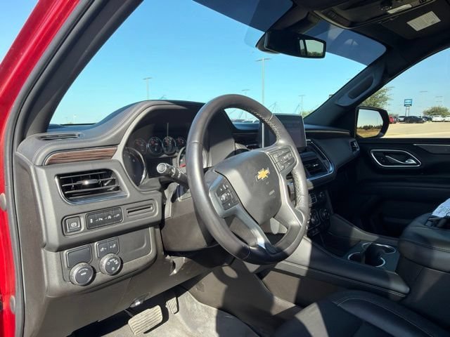 Used 2021 Chevrolet Suburban LT RWD image 17