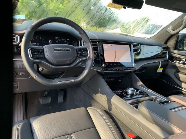 New 2026 Jeep Grand Wagoneer L Summit w/ Premium Group III AWD/4WD image 14
