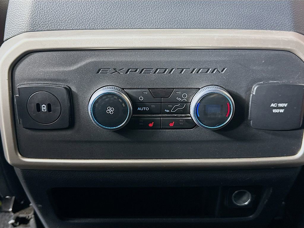Used 2024 Ford Expedition Max Limited image 27