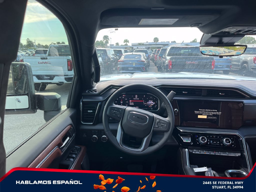 New 2026 GMC Sierra 2500 Denali Ultimate AWD/4WD image 13