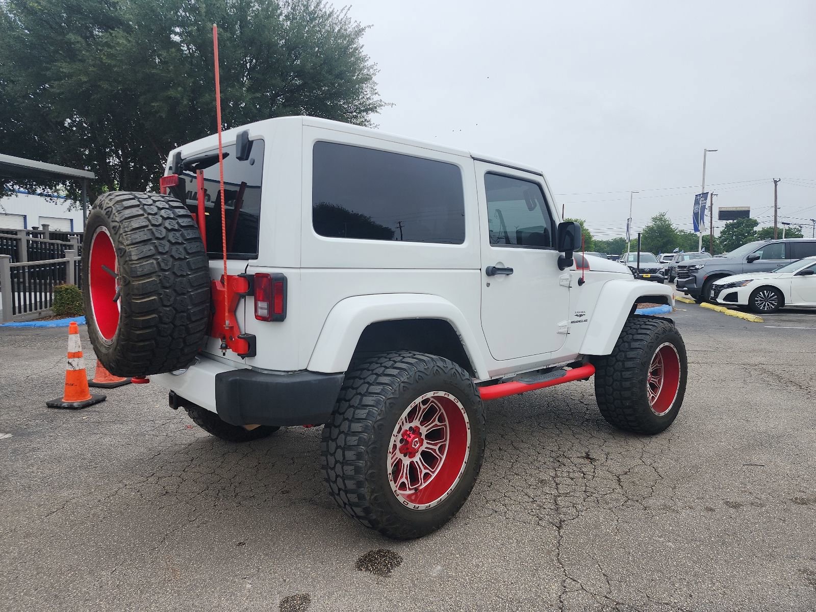 Used 2012 Jeep Wrangler Sahara AWD/4WD image 3