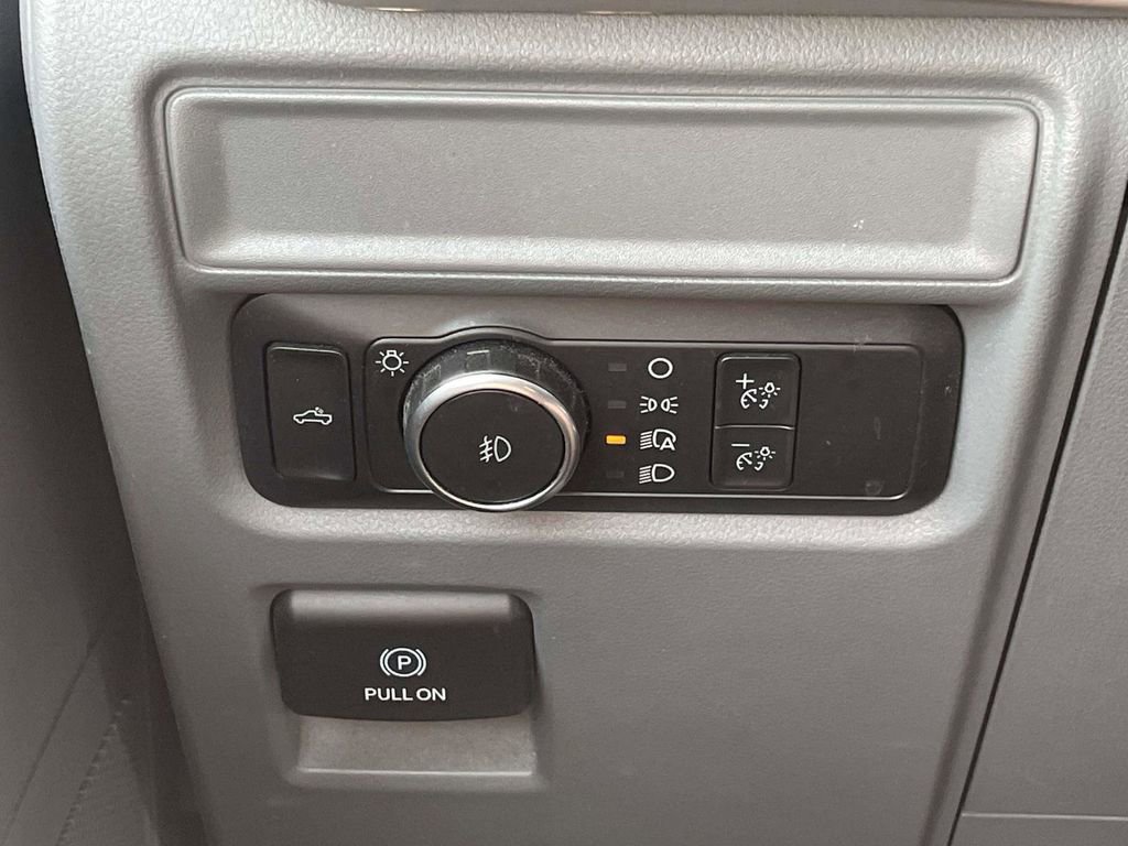 Certified 2021 Ford F150 XLT AWD/4WD image 26