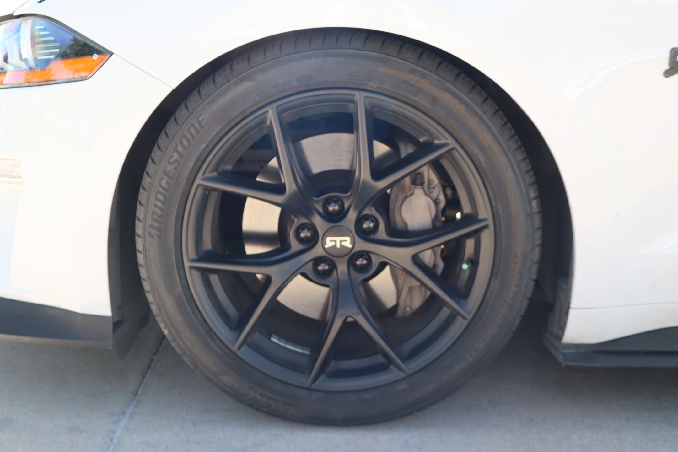 Certified 2020 Ford Mustang GT Premium w/ Black Accent Package RWD image 11