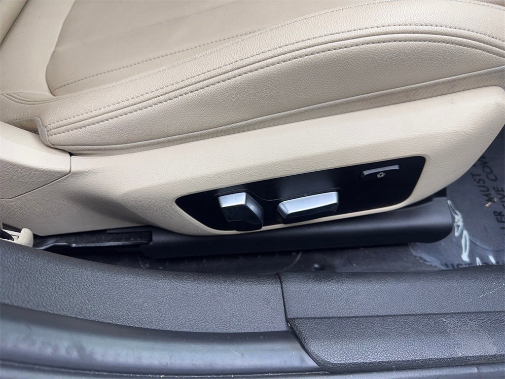 Used 2019 BMW 330i Sedan image 47
