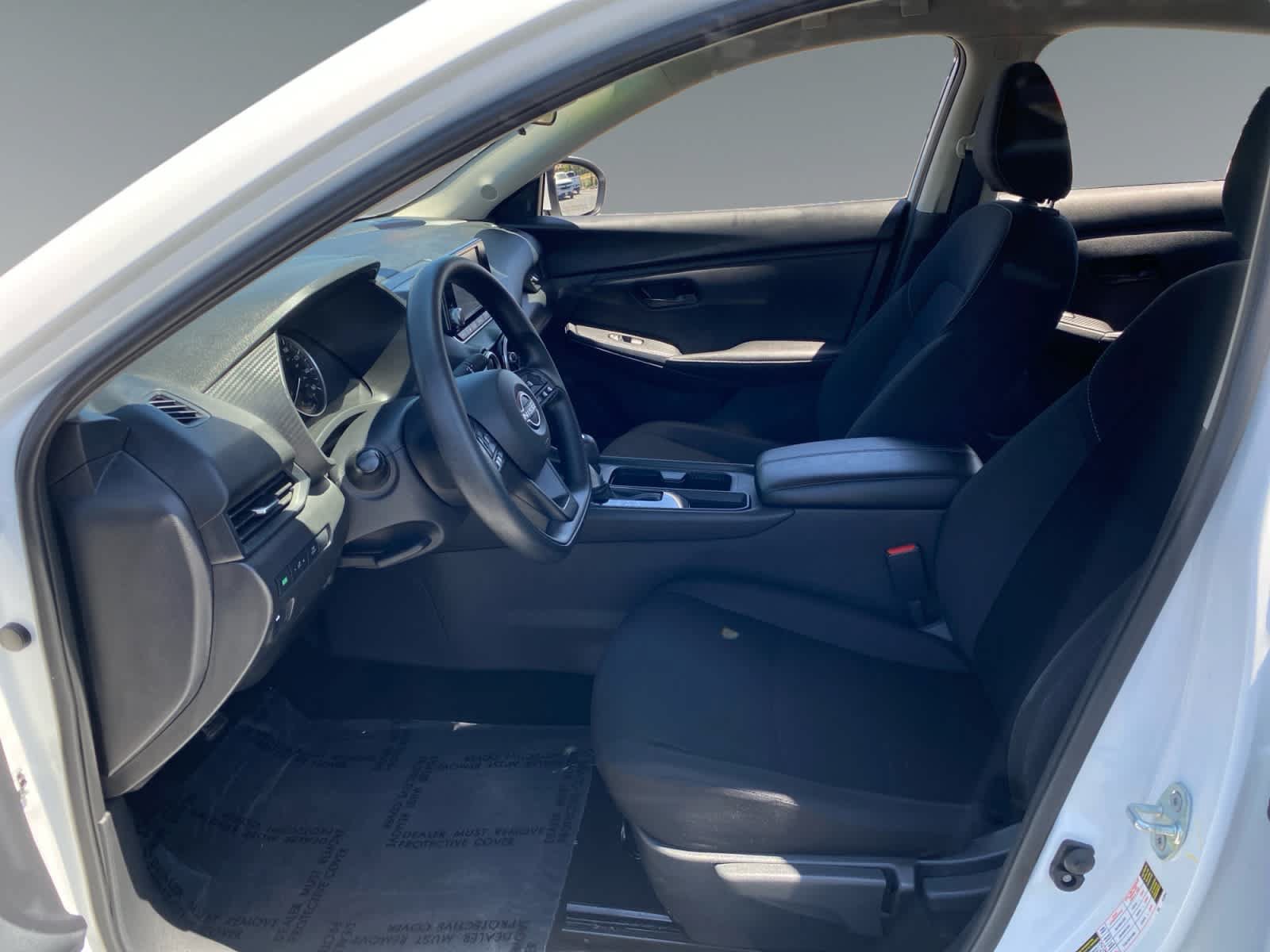 Used 2025 Nissan Sentra S FWD image 9