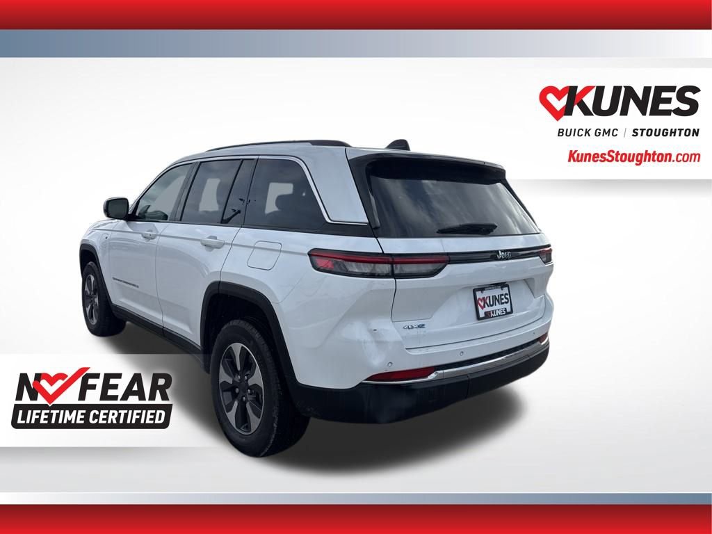 Used 2022 Jeep Grand Cherokee Limited 4xe image 9