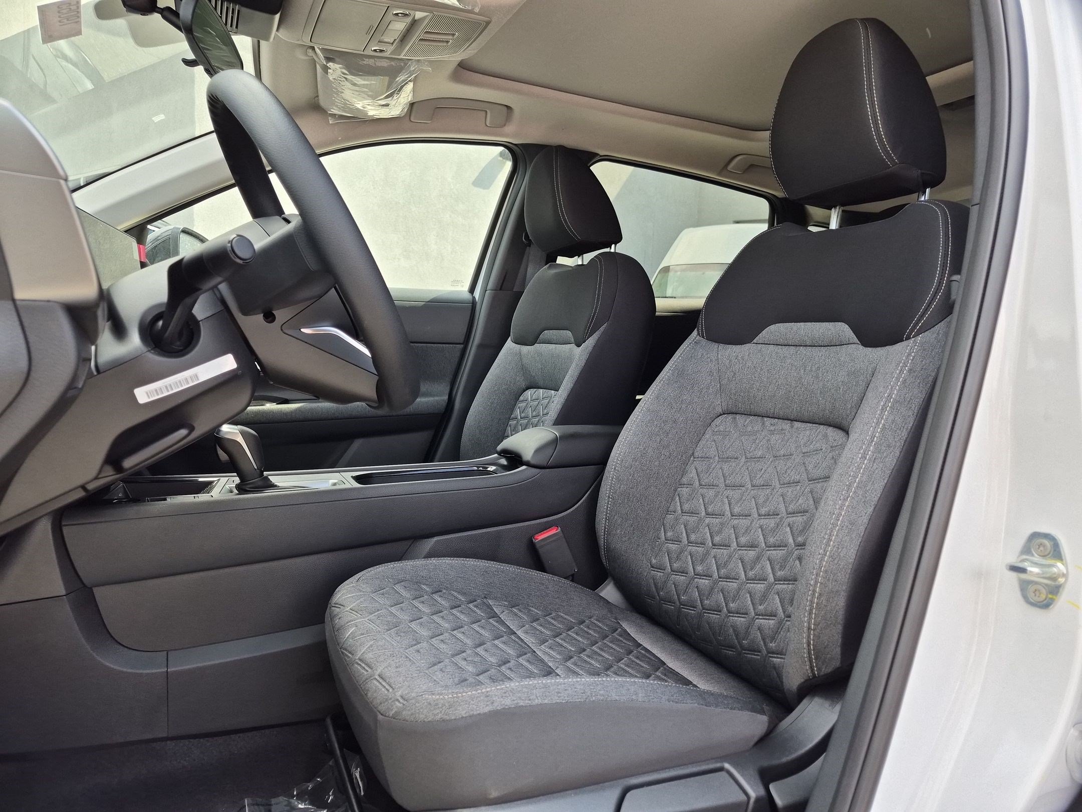 New 2027 Nissan Kicks SV w/ SV Premium Package AWD/4WD image 12