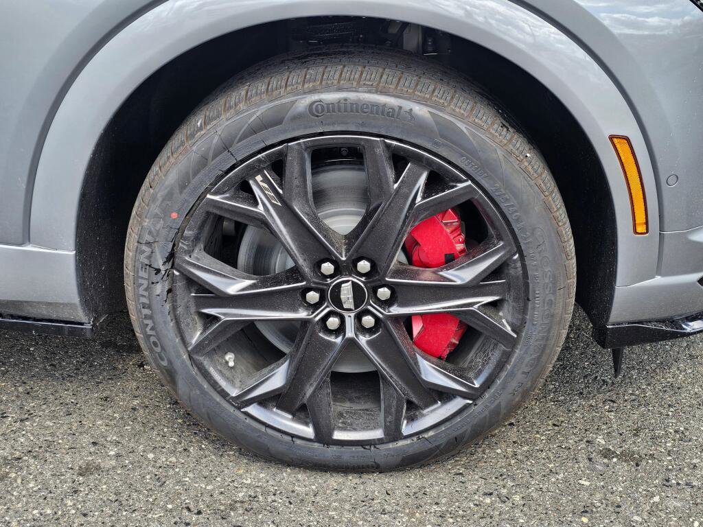 New 2026 Cadillac Optiq V AWD/4WD image 14