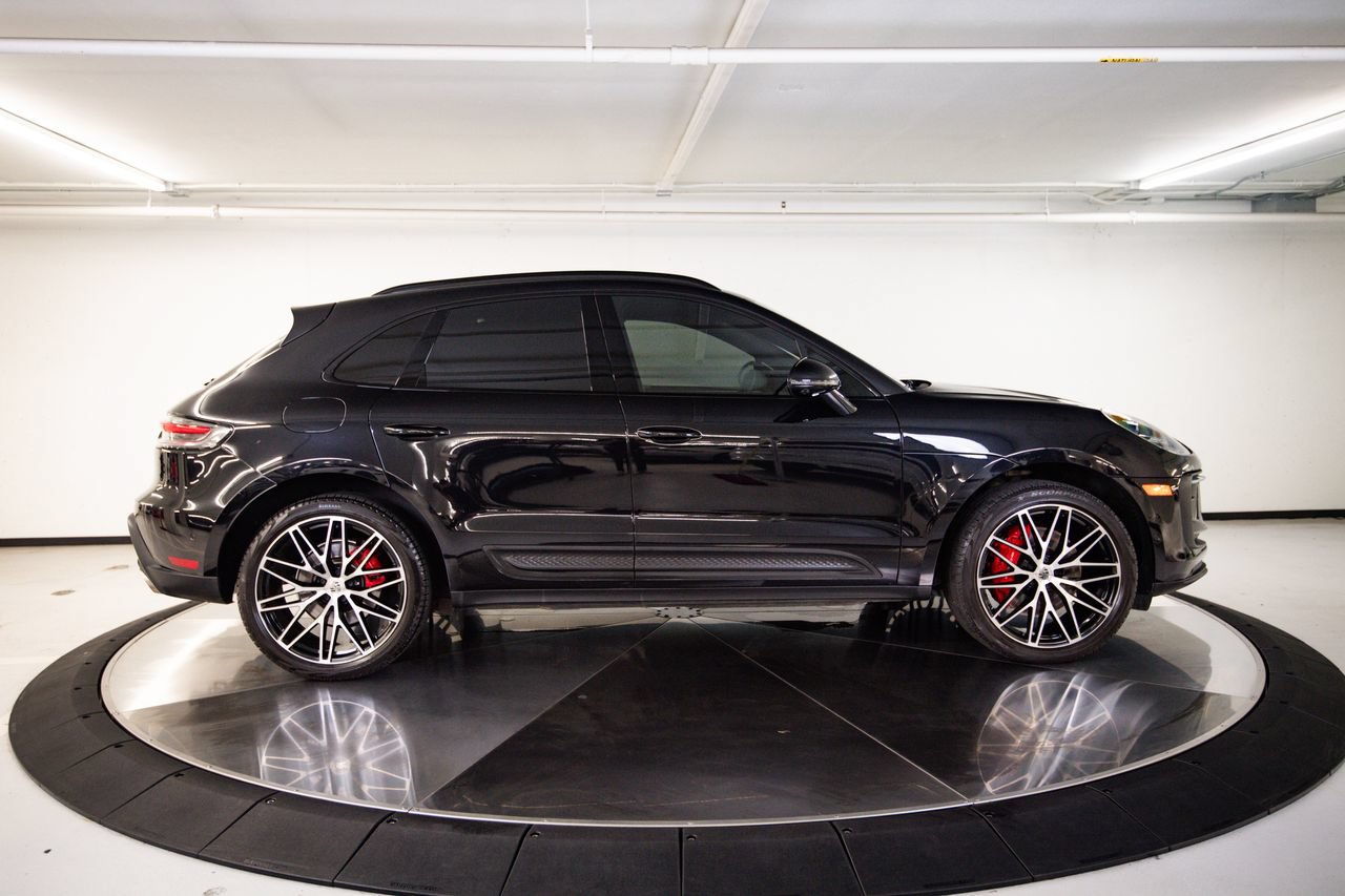Certified 2023 Porsche Macan S AWD/4WD image 8