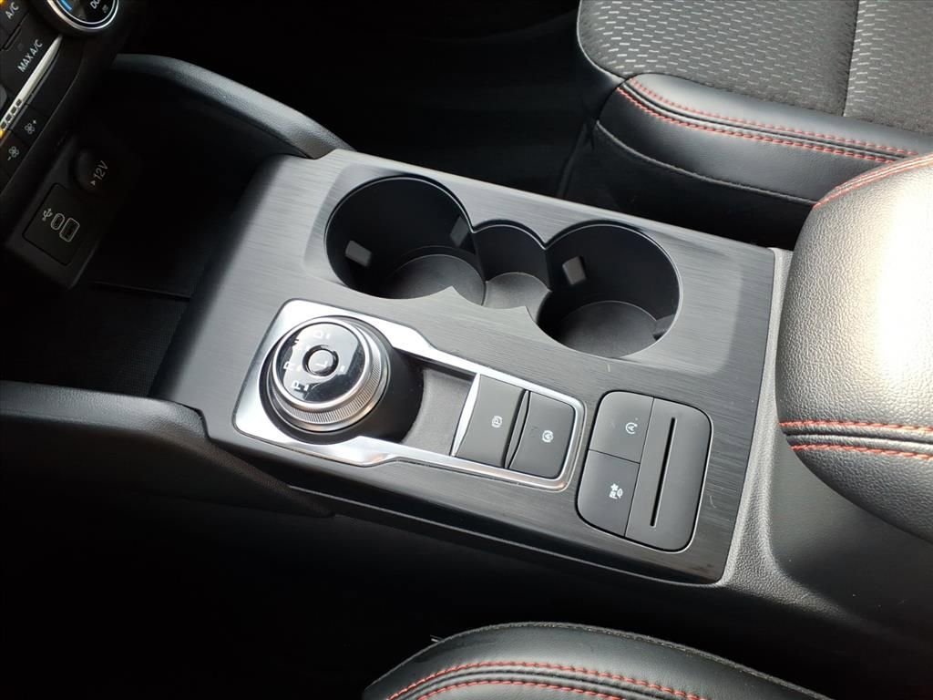 Used 2025 Ford Escape ST-Line image 26