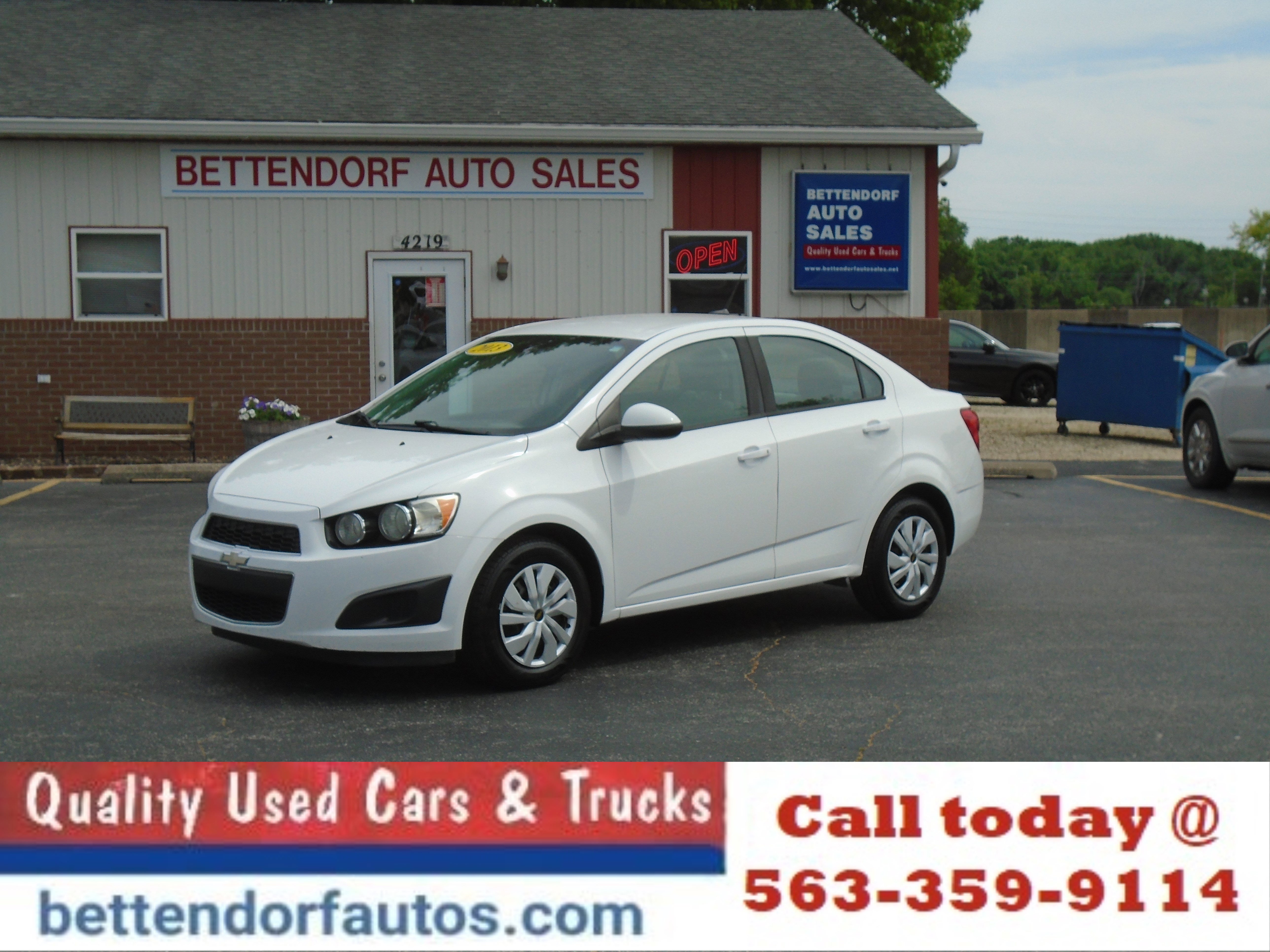 Used 2013 Chevrolet Sonic LS FWD image 1