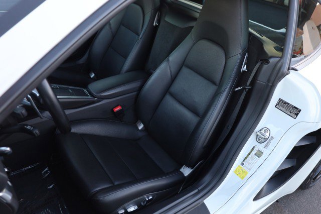 Used 2019 Porsche 718 Cayman RWD image 25