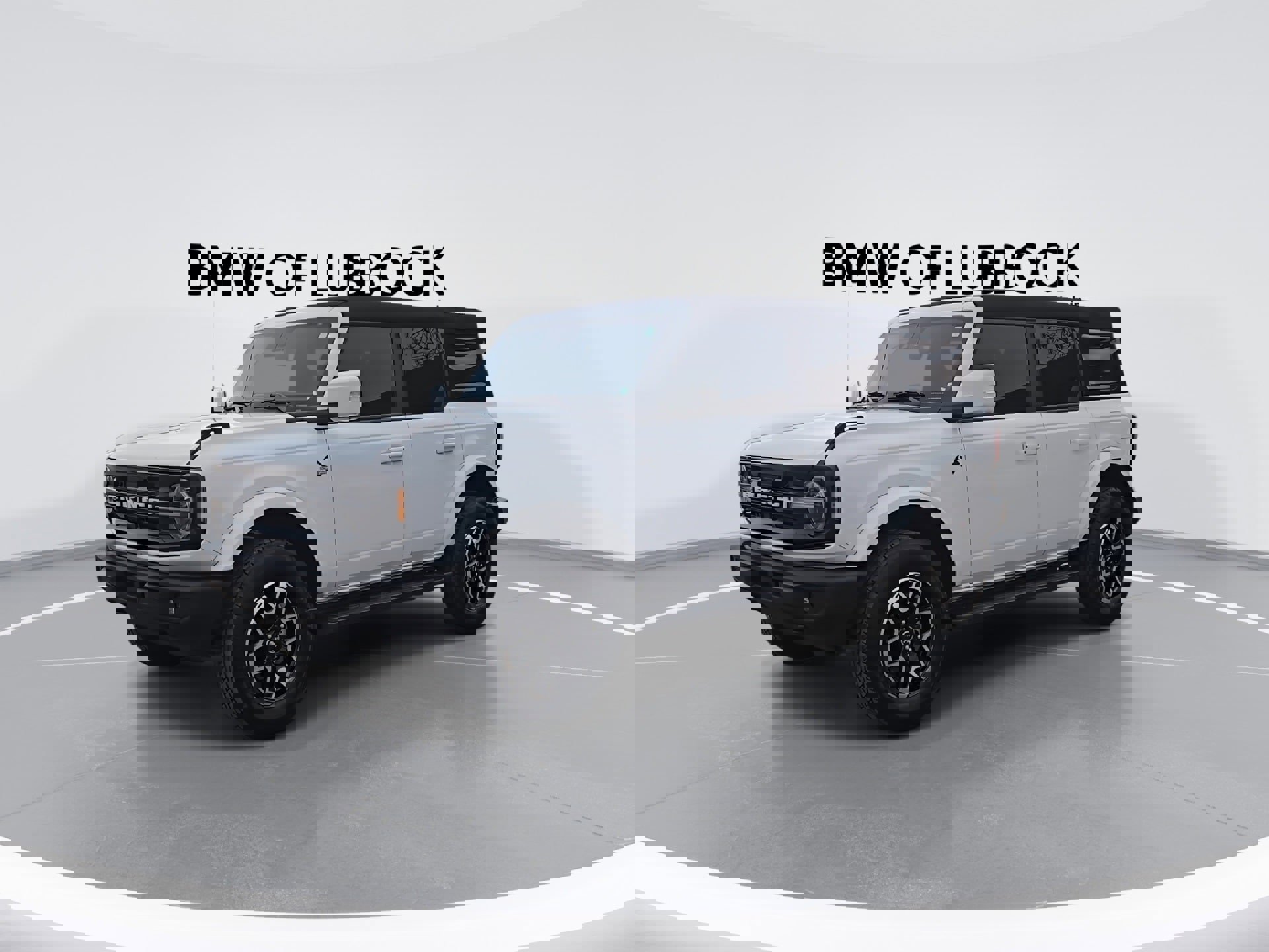 Used 2023 Ford Bronco Outer Banks image 4