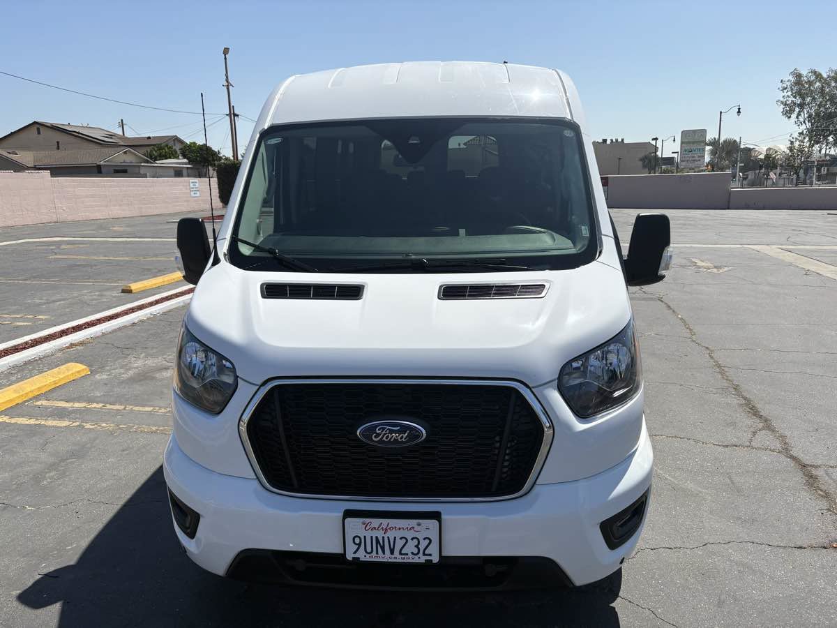 Used 2025 Ford Transit 350 XLT RWD image 6