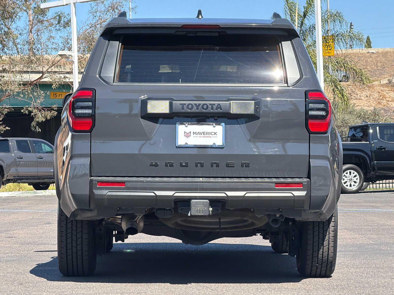 Used 2025 Toyota 4Runner SR5 AWD/4WD image 4