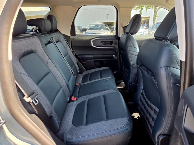 Used 2022 Ford Bronco Sport Outer Banks w/ Tech Package AWD/4WD image 18