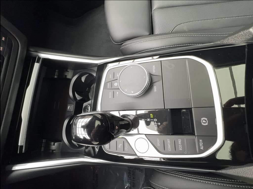 Used 2022 BMW 230i Coupe w/ Convenience Package RWD image 43