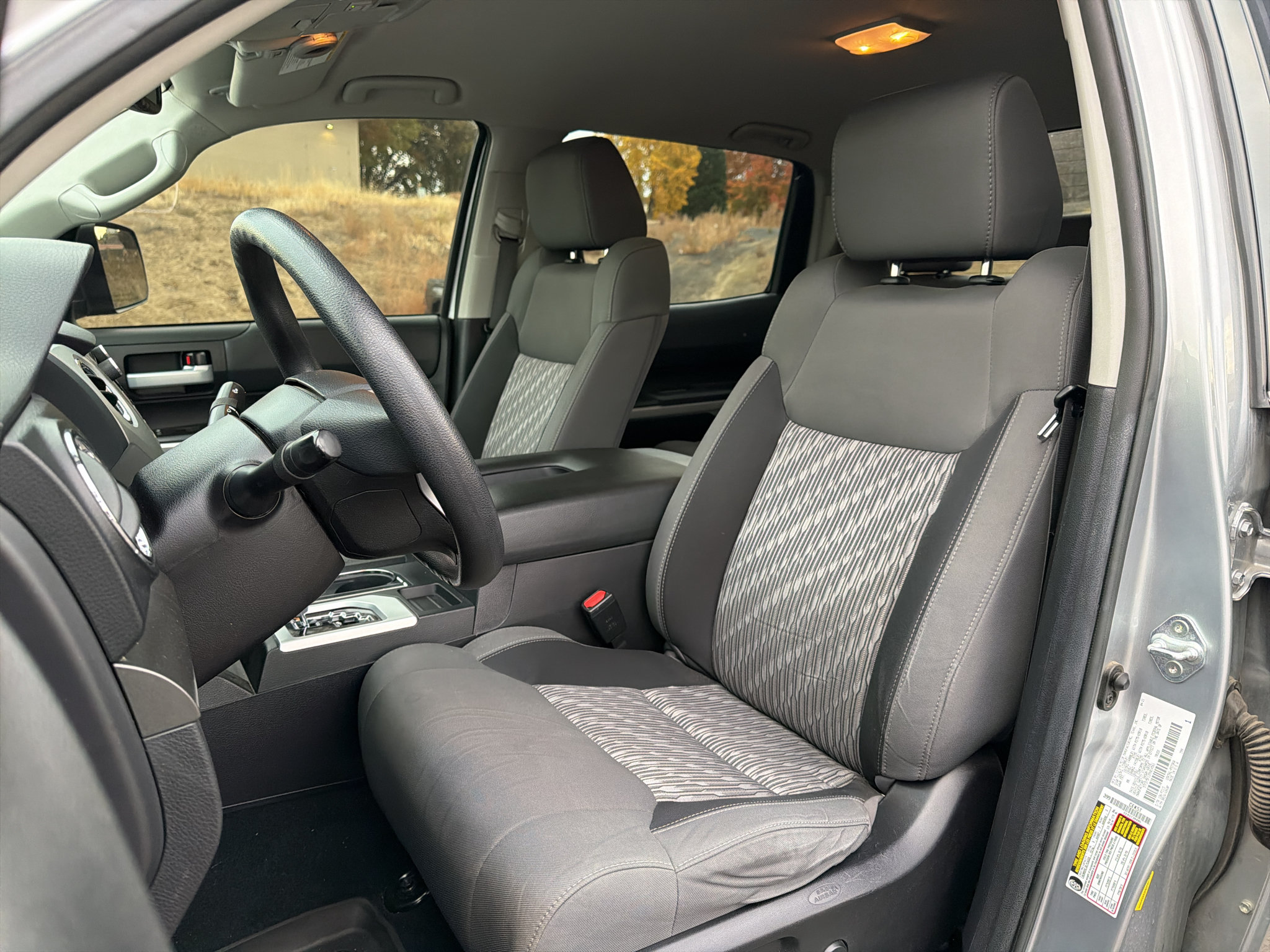Used 2021 Toyota Tundra SR5 w/ SR5 Upgrade Package AWD/4WD image 11