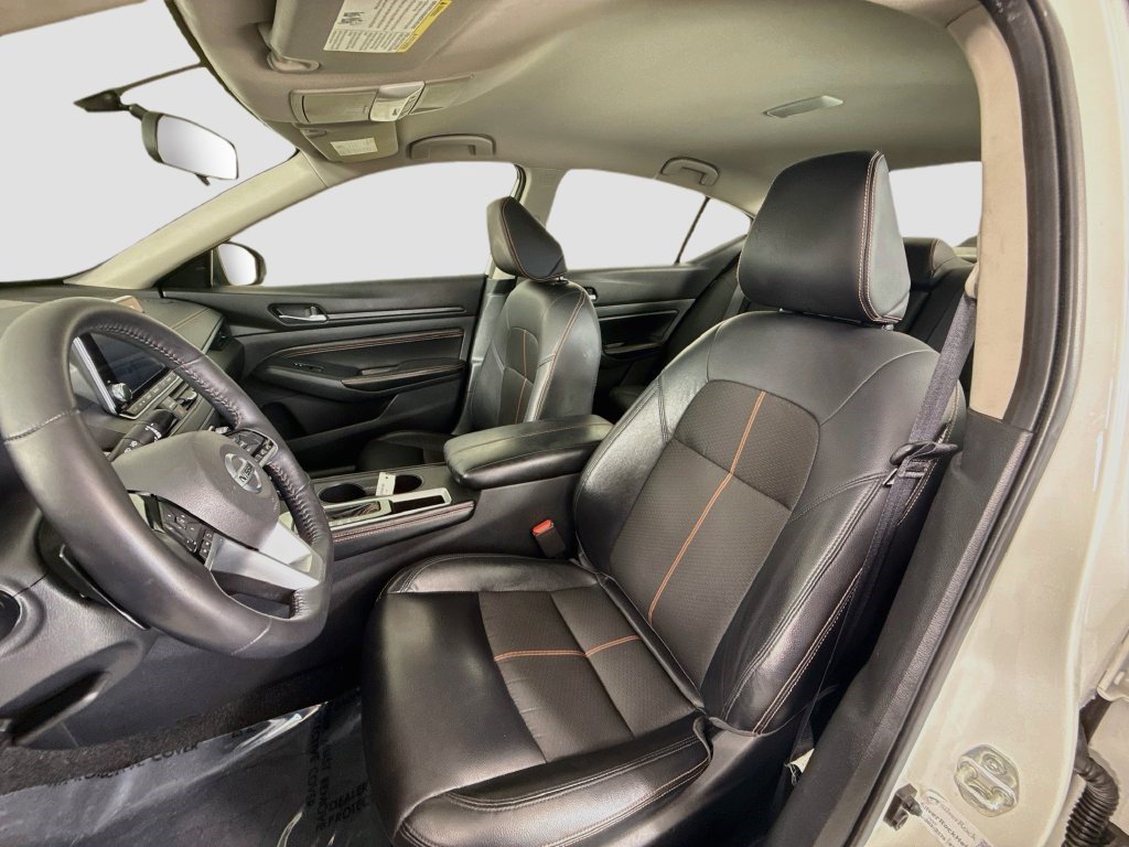 Used 2019 Nissan Altima 2.5 SR FWD image 21