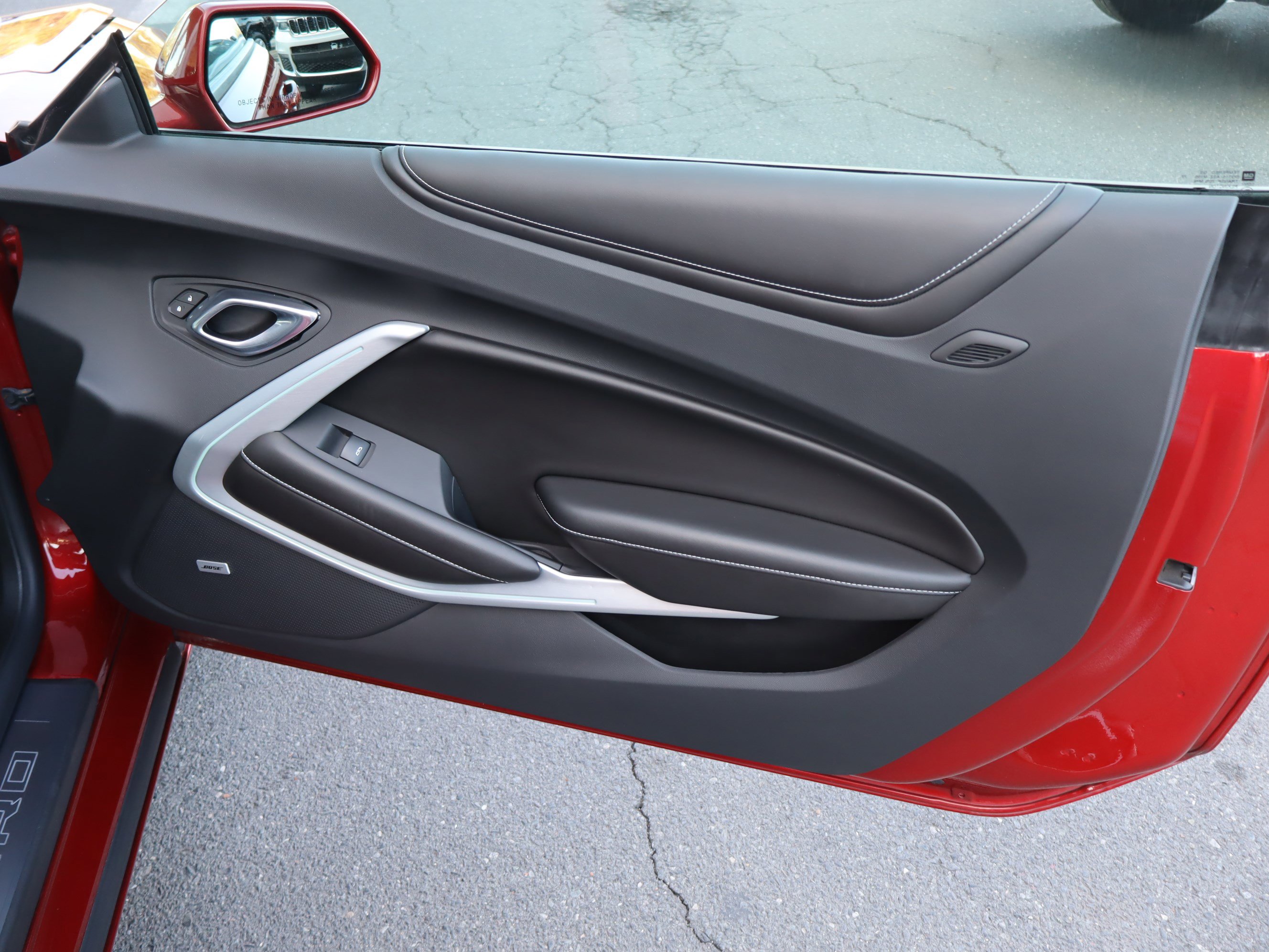 Used 2018 Chevrolet Camaro SS image 31