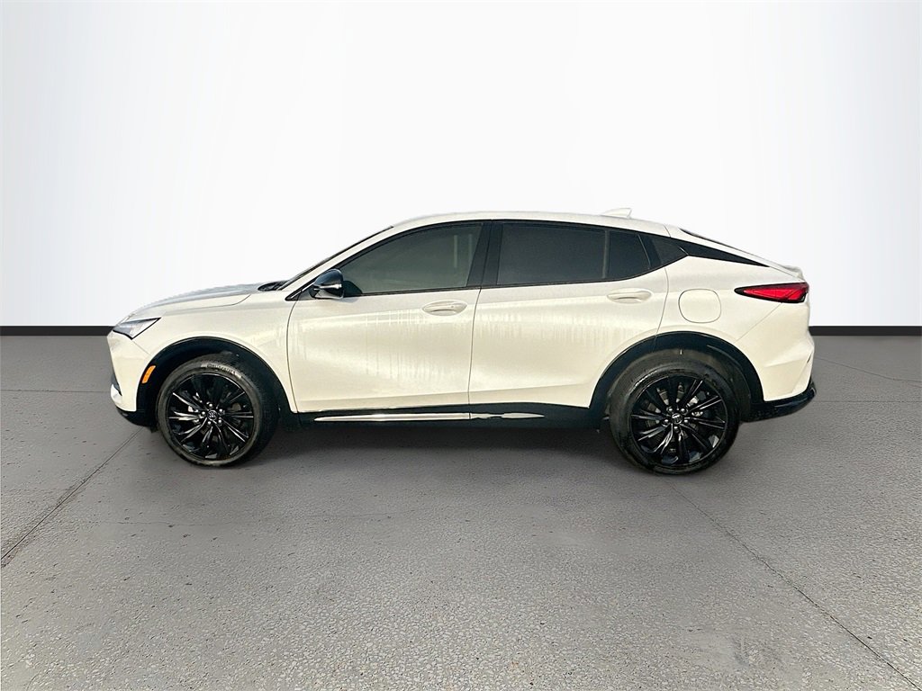 Used 2024 Buick Envista Sport Touring w/ Convenience I Package image 4