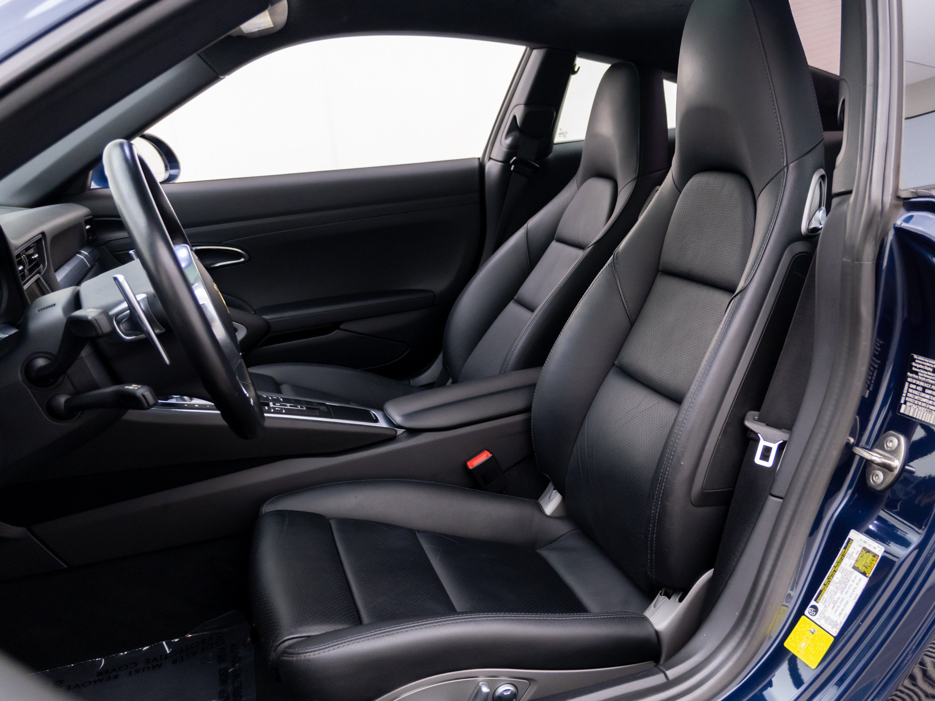 Used 2016 Porsche 911 Carrera RWD image 5